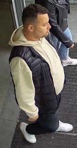 wizerunek poszukiwanego mężczyzny