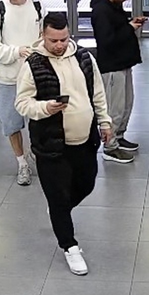 wizerunek poszukiwanego mężczyzny