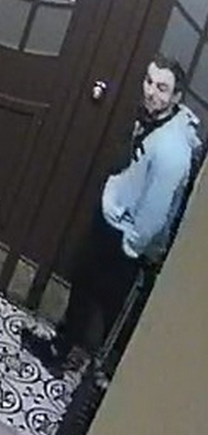 wizerunki poszukiwanych mężczyzn