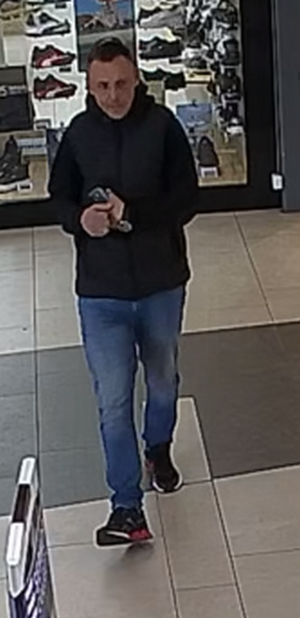 wizerunek poszukiwanego mężczyzny