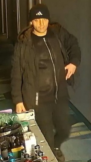 wizerunek poszukiwanego mężczyzny