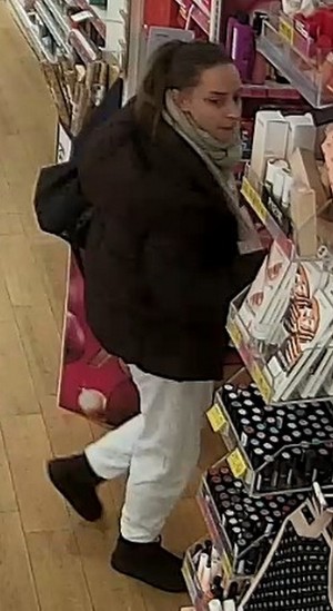 wizerunek poszukiwanej kobiety