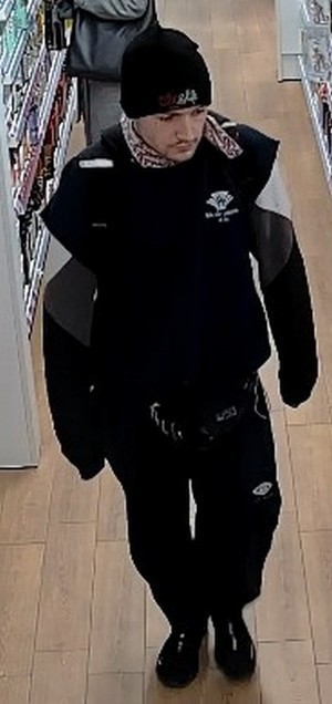 wizerunek poszukiwanego mężczyzny