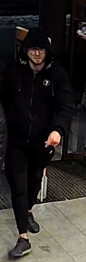 wizerunki poszukiwanych osób